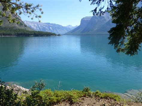 Lake Minnewanka Shoreline Trail in Banff • Hiking Trail » outdooractive.com