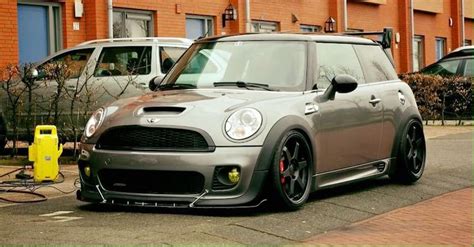 Mini Copeer S R56 Tuning Grey Black wheels | Mini cars, Mini cooper, Mini cooper classic