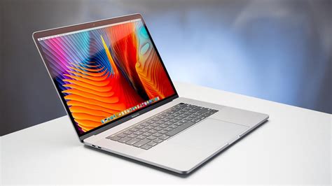 Apple MacBook Pro 15-Inch (2017)