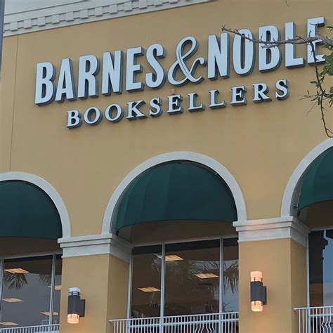 Barnes & Noble Booksellers in Fort Lauderdale | Barnes & Noble Booksellers 2051 N Federal Hwy ...