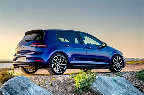 Volkswagen Golf R Review (2020) | Autocar