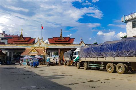 Sino-Myanmar Border Crossing Mang Wein Reopens - Global New Light Of Myanmar