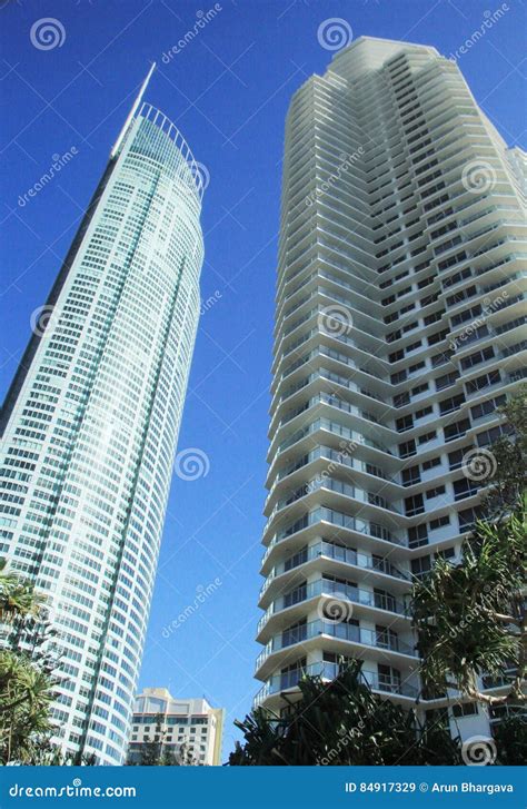 Q1 Sky Point Observation Deck in Surfers Paradise Editorial Stock Image - Image of architecture ...