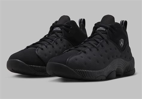 Jordan Jumpman Team II "Black Cat" 819175-001 | SneakerNews.com | Flipboard