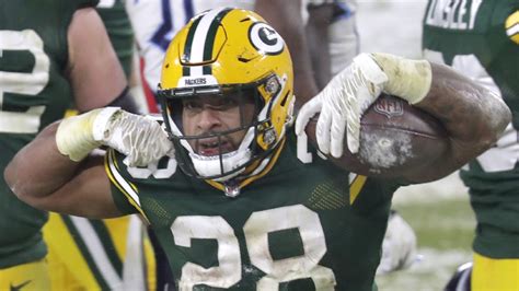 Packers fan ratings vs. Titans: Green Bay gets plenty of fives