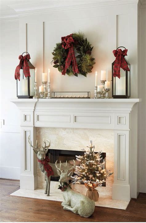 These Holiday Mantel Decor Ideas Are On Fire