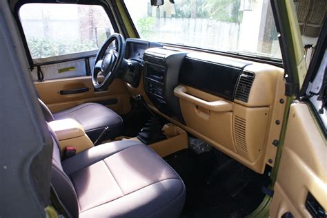 1997 Jeep Wrangler - Interior Pictures - CarGurus