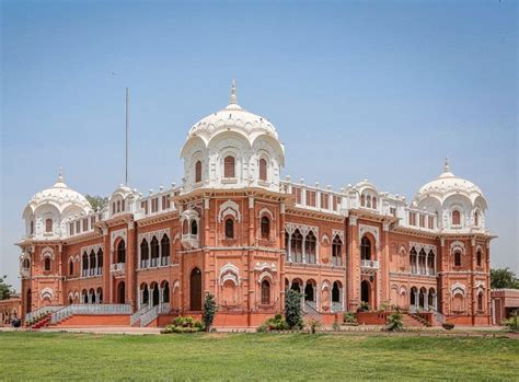 Best Places To Visit In Bahawalpur | Rising Pakistan