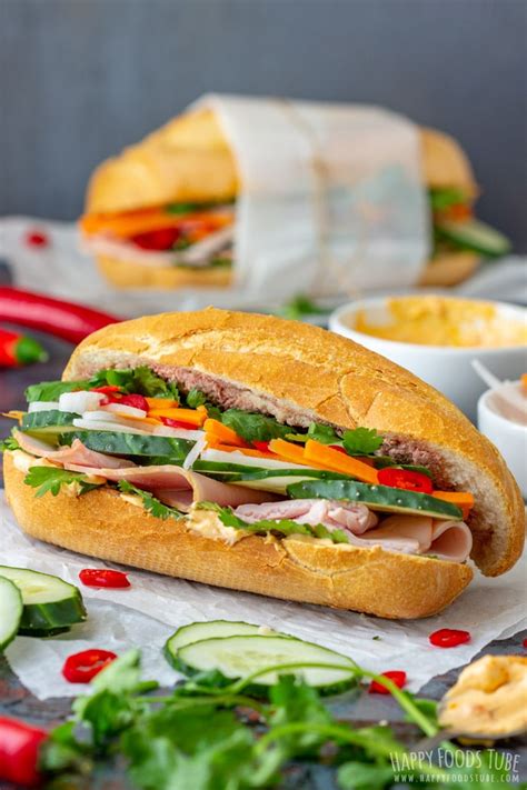 Vietnamese Sandwich Banh Mi with Cold Cuts - Happy Foods Tube