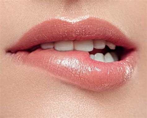 20 Ways to Care for Chapped Lips | Masterpiece Skin Restoration