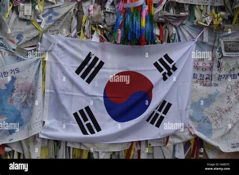 South and North Korea border Stock Photo - Alamy