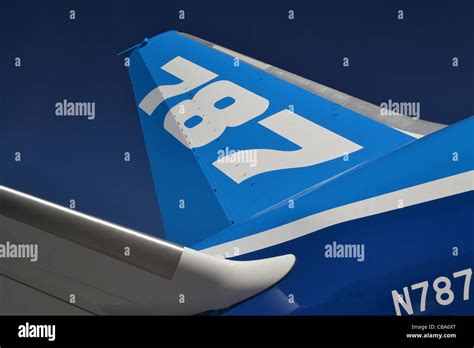 Tail fin and rear of of Boeing 787 Dreamliner Stock Photo - Alamy