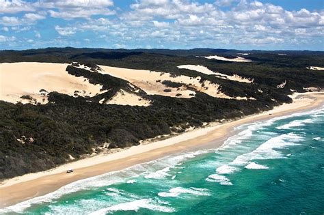 Travelling Sand Dunes of Fraser Island | Amusing Planet