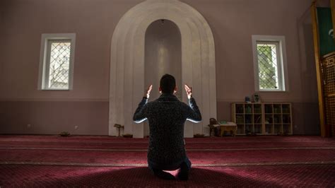 How To Pray Qiyam Al Layl Prayer? - Sahlah Academy