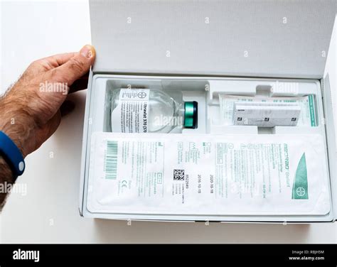 Iopromide hi-res stock photography and images - Alamy