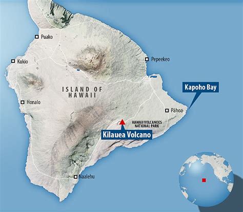 Lava from Hawaii's Kilauea volcano has created a MILE of new land | Daily Mail Online