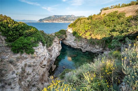 10 Best Beaches in Sorrento - What is the Most Popular Beach in ...