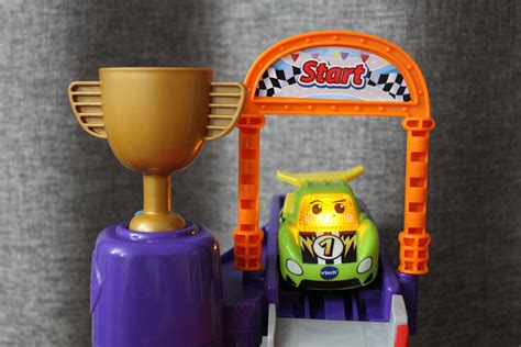 Go! Go! Smart Wheels Ultimate Corkscrew Tower Review