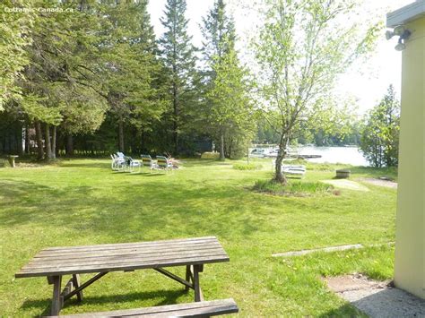 Cottage rental Ontario, Kawarthas and Northumberland, Kawartha Lakes | Sunset Shore ID: 6694