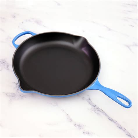 Le Creuset Signature Skillet Review: Worth the Price