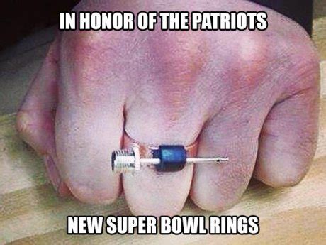 Patriots Receive Super Bowl Rings :: blogitude.com