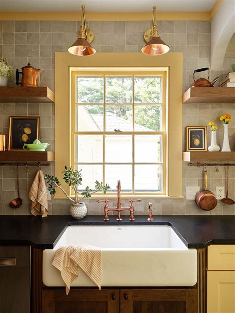 A designer remakes a Maine kitchen in a 1920s-era palette that’s fresh ...