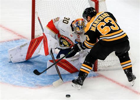 Patrice Bergeron (2 goals, 2 assists), Bruins pour it on Panthers to remain unbeaten at TD ...