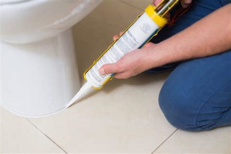 Should You Caulk Around a Toilet? | Homely Ville