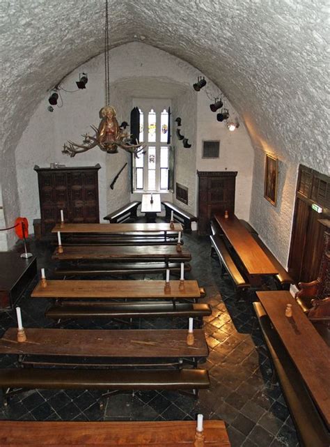 Inside Bunratty Castle (I), a photo from Clare, South | TrekEarth ...