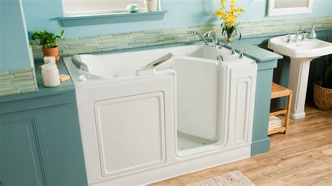 American Standard walk-in tub | TechRadar