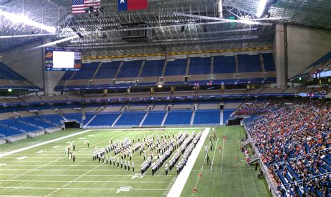 Inside The Alamo Dome by AlanaLayce on DeviantArt