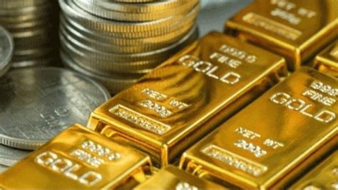 Gold and silver prices today: Yellow metal prices surge beyond all-time high, breaks $2070 mark ...