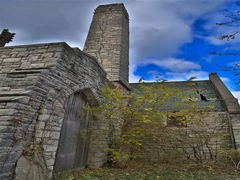 Amazing Boblo Island Amusement Park has Abandoned - Viraleye