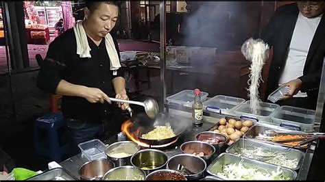 Chinese Street Food Noodle || How to make Noodle in China || Halal Noodle - YouTube