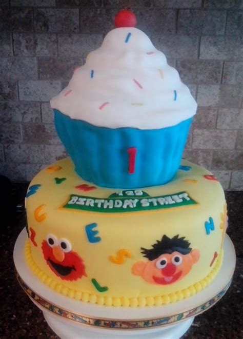 My Cake Hobby: Sesame Street 1st Birthday Cake and Smash Cake