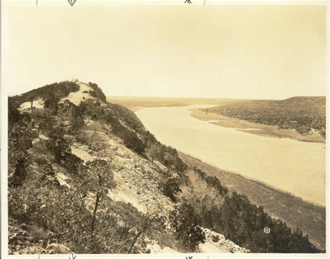 [Mount Bonnell] - Side 1 of 1 - The Portal to Texas History