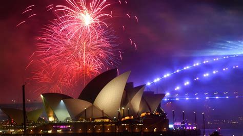 Australia welcomes in 2023 | World News | Sky News