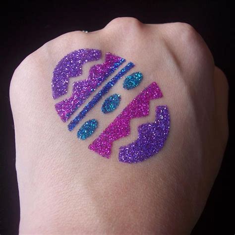 90+ Cool Glitter Tattoos | Glitter tattoo, Temporary tattoo designs, Tattoos