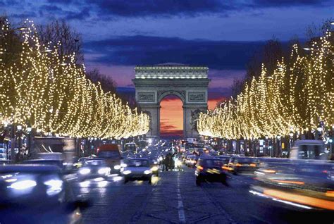 The Most Stunning Things To See In Paris For Your Winter Vacation