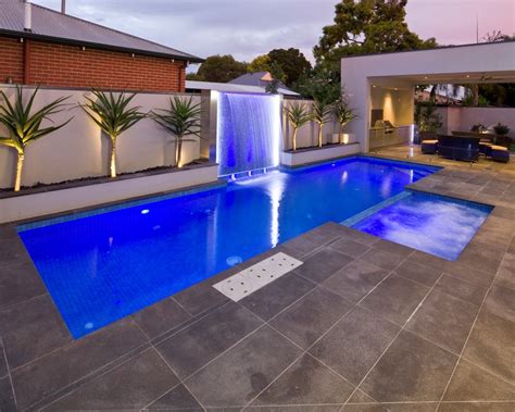 Pool Photo Gallery - Pool Design Ideas - Freedom Pools and Spas | Modern pools, Swimming pool ...