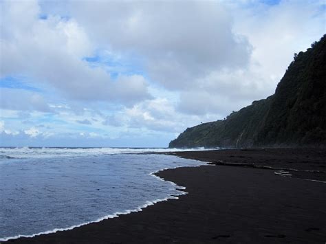 Waipio-Valley | Wine and History Visited