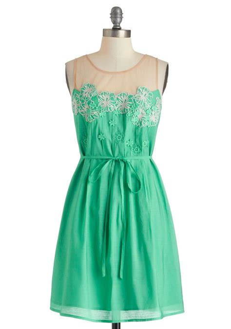 Ryu Sky Hibiscus Dress | Mod Retro Vintage Dresses | ModCloth.com | Dresses, Mint summer dresses ...