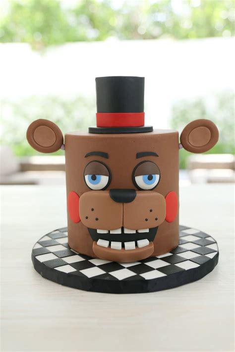 Five Nights at Freddy's Fazbear Cake | Fnaf cakes birthdays, Five nights at freddy's, Fnaf cake