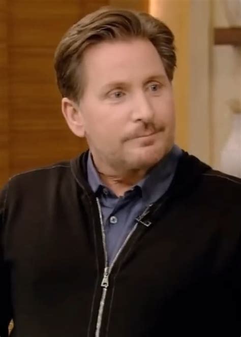 Emilio Estevez Height, Weight, Age, Spouse, Family, Facts, Biography