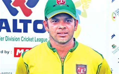 Bangladesh cricketer Abdur Razzak suffers injuries in road accident