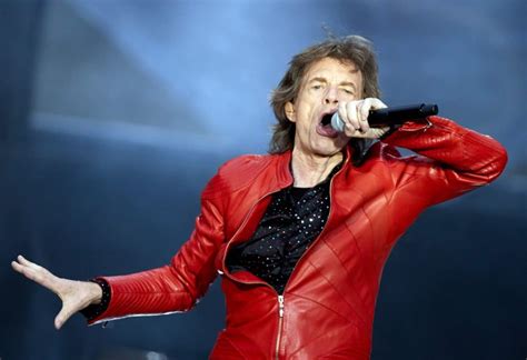 10 Best Mick Jagger Songs of All Time - Singersroom.com