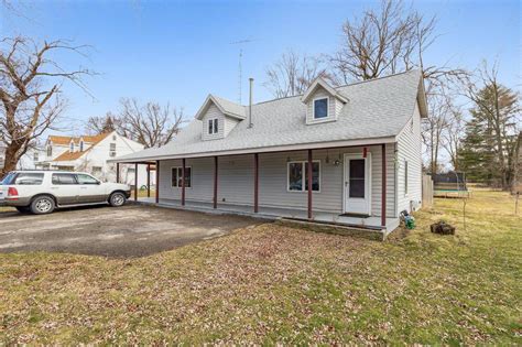 2421 Howe Rd, Burton, MI 48519 | Trulia