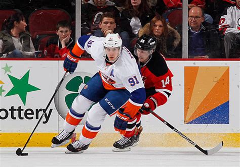 Eli Bernstein: John Tavares carrying the Islanders to daylight - Sports ...