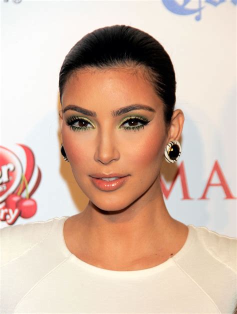 The Cut Crease: Kim Kardashian's Best but Most Under-Appreciated Eye ...