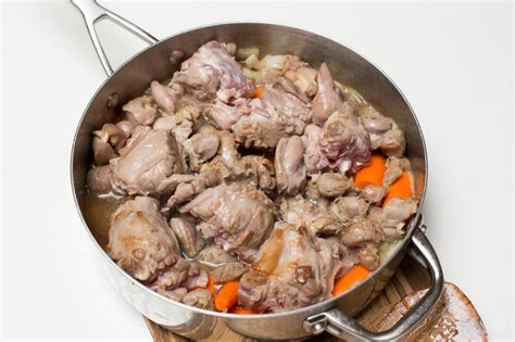 Turkey Necks Recipe (The Classic Way) - Momsdish